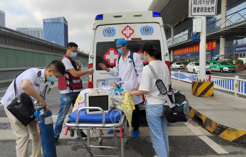 闻喜县救护车出租公司